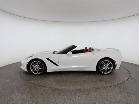 Used 2017 Chevrolet Corvette Stingray Convertible image 6