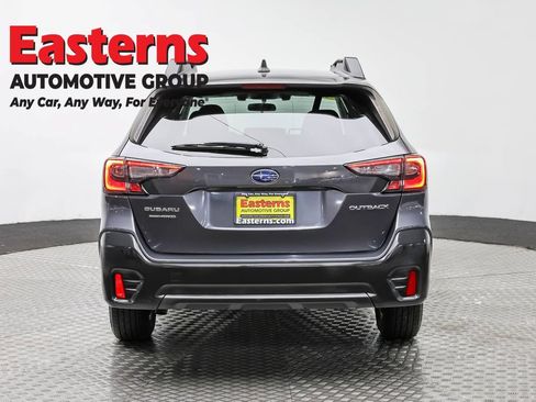 Used 2021 Subaru Outback Premium AWD/4WD image 6