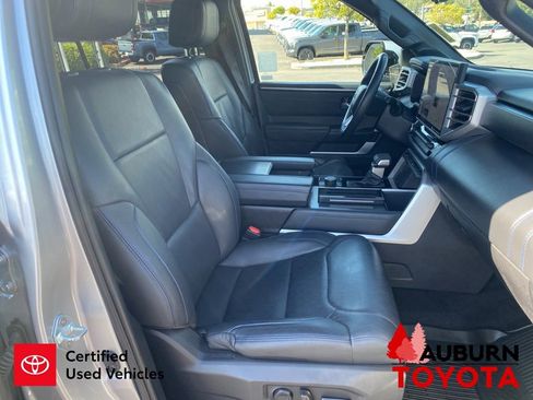 Used 2024 Toyota Sequoia Platinum AWD/4WD image 15