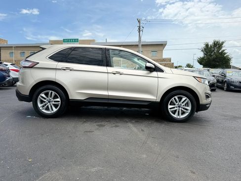 Used 2017 Ford Edge SEL AWD/4WD image 2