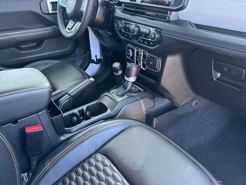 Used 2024 Jeep Wrangler Sahara w/ Technology Group image 33