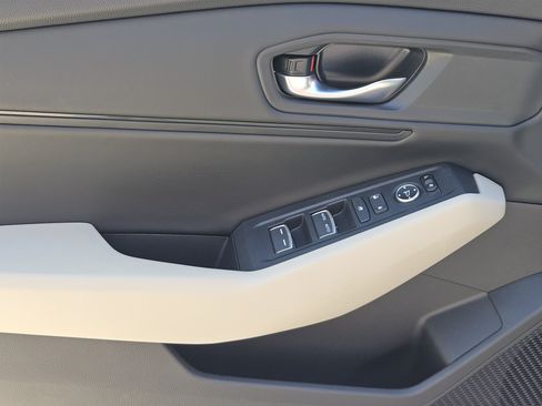 Used 2024 Honda Accord EX image 19