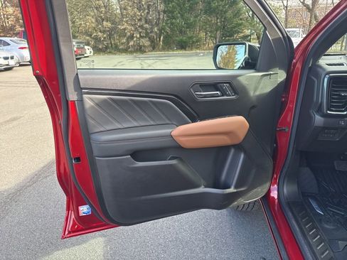 New 2026 GMC Canyon AT4 w/ Technology Plus Package image 18