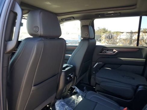 New 2026 GMC Yukon XL Denali w/ Sun & Power Step Package image 10