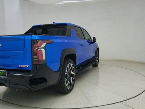 Used 2025 Chevrolet Silverado EV RST image 71