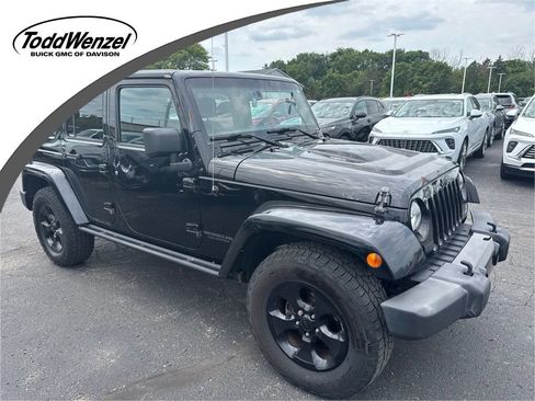 Used 2015 Jeep Wrangler Unlimited Sahara AWD/4WD image 1