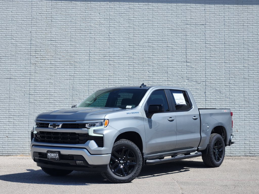 New 2026 Chevrolet Silverado 1500 RST w/ RST Select Package AWD/4WD image 1