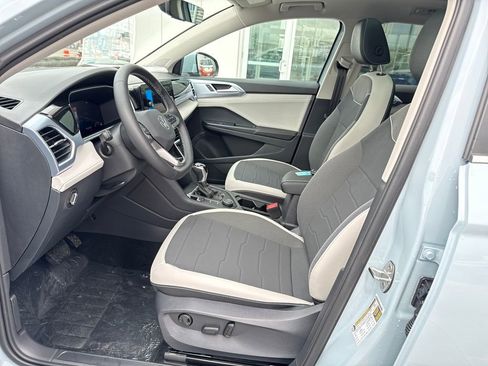 New 2026 Volkswagen Taos SE AWD/4WD image 16