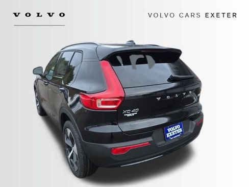 New 2026 Volvo XC40 B5 Plus w/ Protection Package Premier AWD/4WD image 5