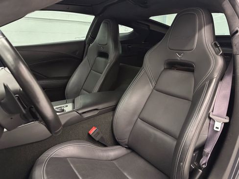 Used 2017 Chevrolet Corvette Z06 RWD image 13