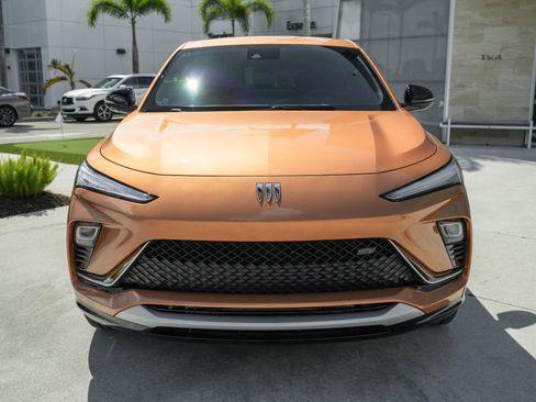 Used 2024 Buick Envista Sport Touring w/ Convenience I Package image 4