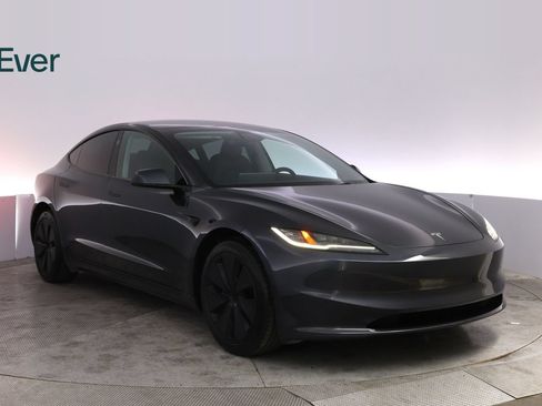 Used 2025 Tesla Model 3 Long Range RWD image 13