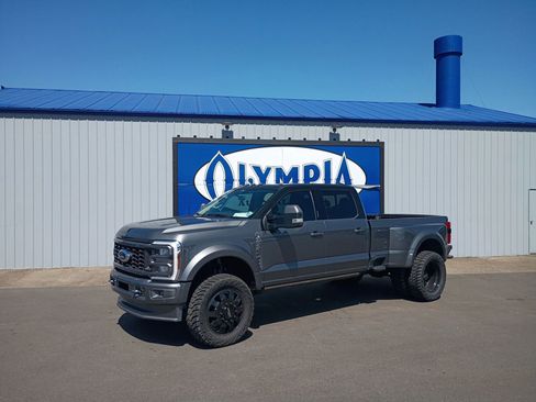 Used 2024 Ford F450 Lariat w/ Lariat Ultimate Package AWD/4WD image 1