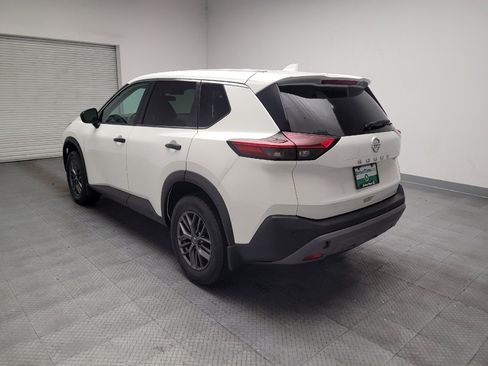 Used 2021 Nissan Rogue S FWD image 5