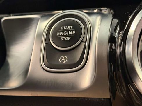 Certified 2023 Mercedes-Benz GLB 250 4MATIC image 30