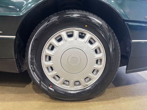 Used 1993 Cadillac Allante image 55