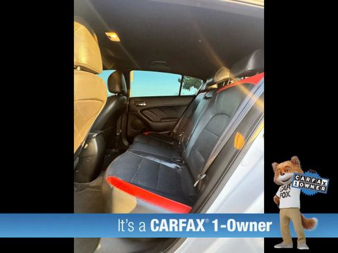Used 2018 Kia Forte SX image 13