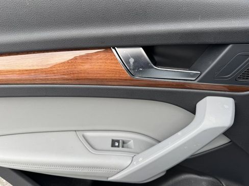 Used 2023 Audi Q5 2.0T Prestige image 34