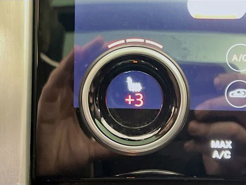 Used 2021 Land Rover Range Rover image 20