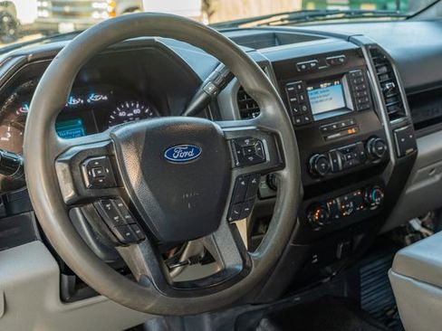 Used 2022 Ford F250 XL w/ Power Equipment Group image 23