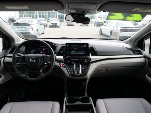 Used 2022 Honda Odyssey EX image 18