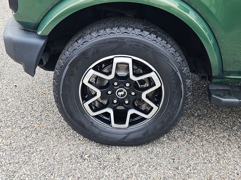 Used 2022 Ford Bronco Outer Banks AWD/4WD image 7