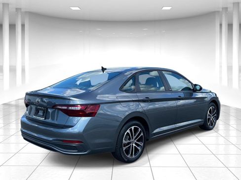 Certified 2023 Volkswagen Jetta Sport FWD image 3