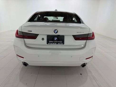 Certified 2023 BMW 330i xDrive Sedan w/ Premium Package AWD/4WD image 4