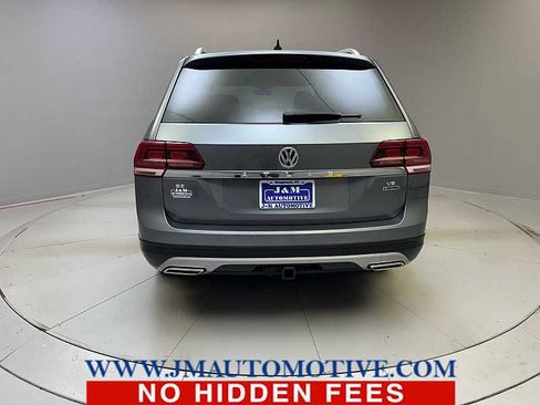 Used 2018 Volkswagen Atlas SE image 4