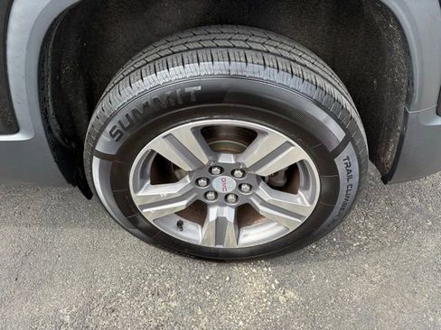 Used 2019 GMC Acadia SLT w/ Black Edition AWD/4WD image 11