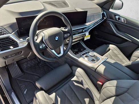 Used 2026 BMW X5 xDrive40i AWD/4WD image 10