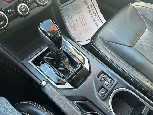 Used 2020 Subaru Crosstrek 2.0i Limited w/ Moonroof Package w/Navigation image 29