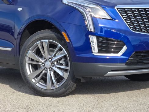 New 2025 Cadillac XT5 Premium Luxury w/ LPO, Floor Liner Package image 3