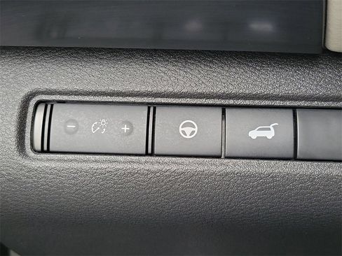 Certified 2022 Nissan Pathfinder SL image 16