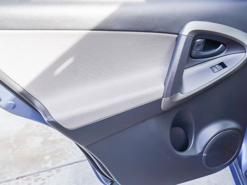 Used 2009 Toyota RAV4 4WD image 22