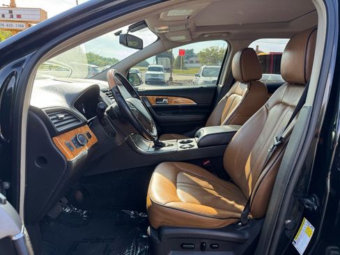 Used 2015 Lincoln MKX AWD w/ Equipment Group 102A image 10