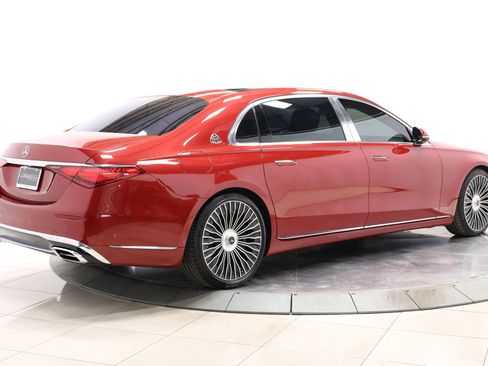 Used 2021 Mercedes-Benz Maybach S 580 4MATIC image 5