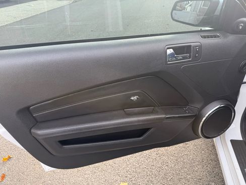 Used 2014 Ford Mustang GT Premium w/ Comfort Package image 17