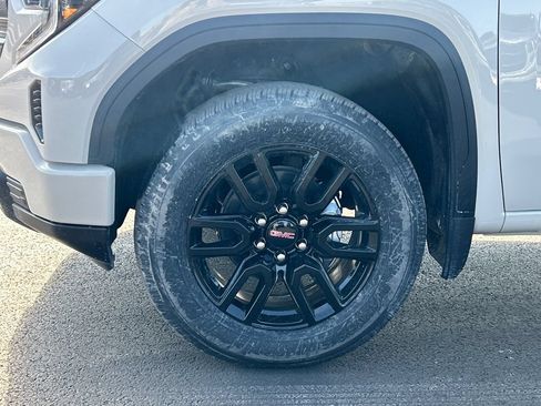 New 2026 GMC Sierra 1500 Pro w/ Graphite Edition AWD/4WD image 11