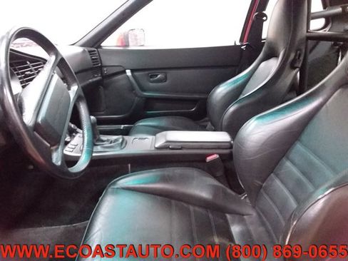 Used 1986 Porsche 944 Turbo image 10