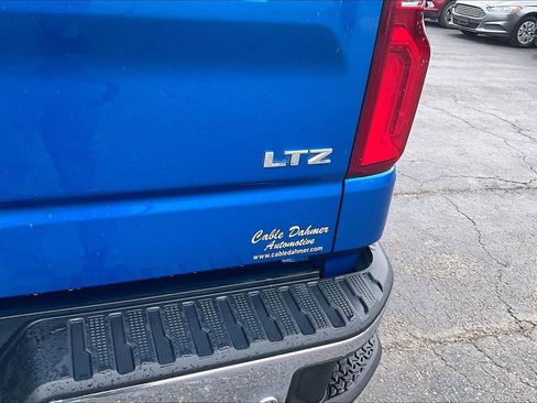 Used 2022 Chevrolet Silverado 1500 LTZ AWD/4WD image 6