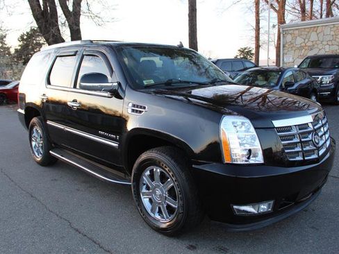 Used 2008 Cadillac Escalade AWD image 9
