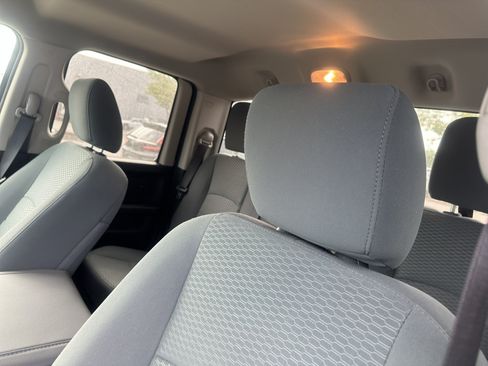 Used 2019 RAM 1500 Express w/ Express Value Package AWD/4WD image 7