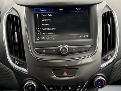 Used 2019 Chevrolet Cruze LT w/ Sun And Sound Package image 15