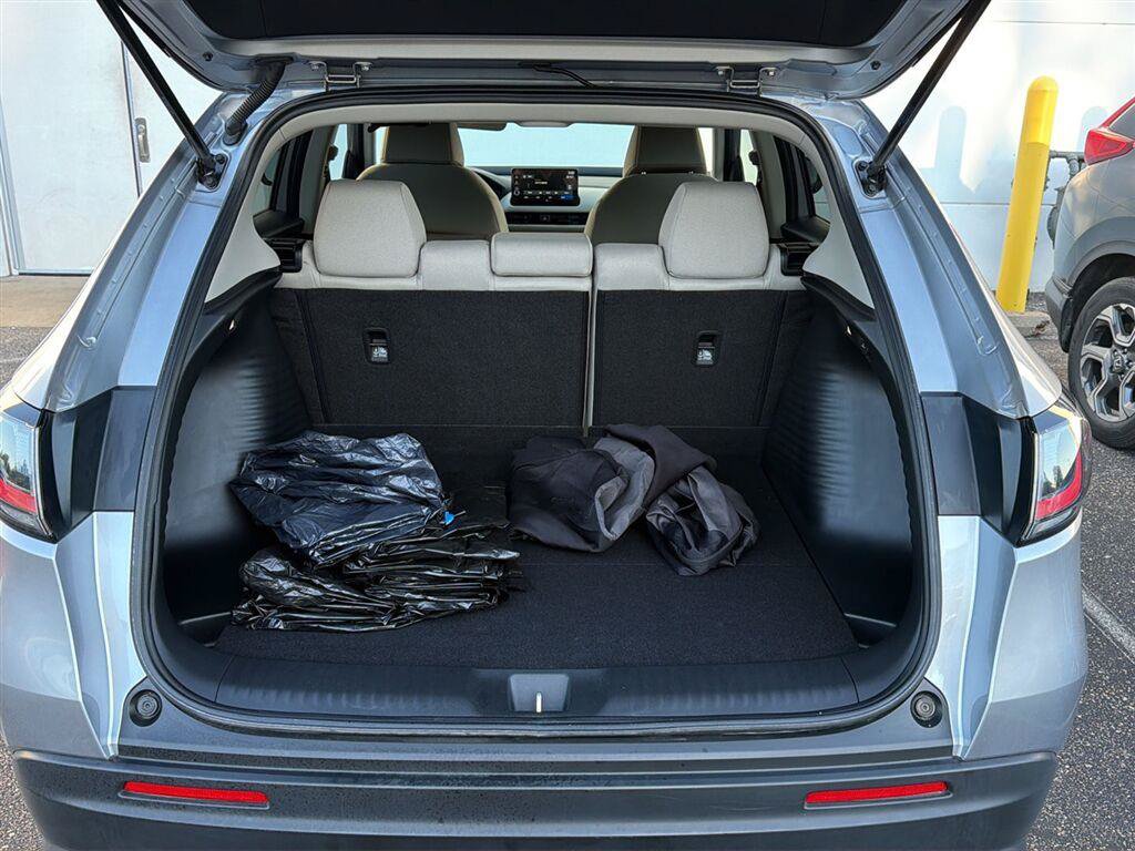 Used 2026 Honda HR-V LX image 12