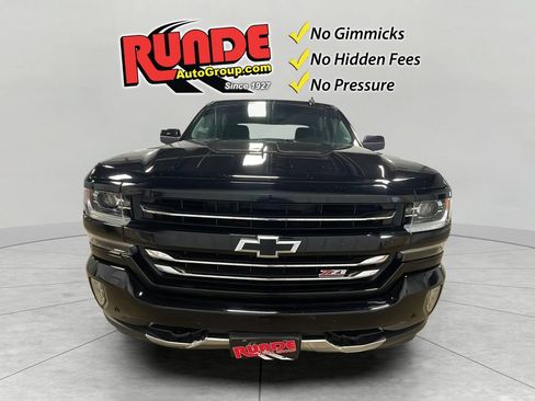 Used 2018 Chevrolet Silverado 1500 LTZ Z71 w/ LTZ Plus Package AWD/4WD image 9