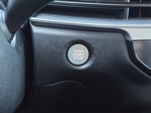 Certified 2025 Kia Sorento S image 21