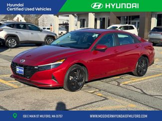 Used 2023 Hyundai Elantra SEL w/ Preferred Accessory Package FWD video 1