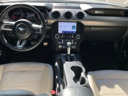 Used 2022 Ford Mustang GT Premium image 16