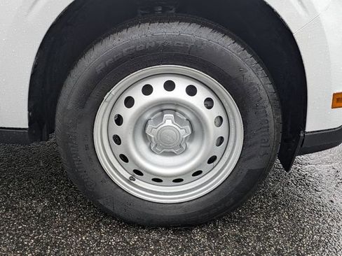 New 2025 Ford Maverick XL w/ 4K Tow Package image 11